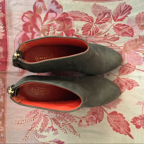 Boho Grey Leather Coach Booties - Picture 3 of 7